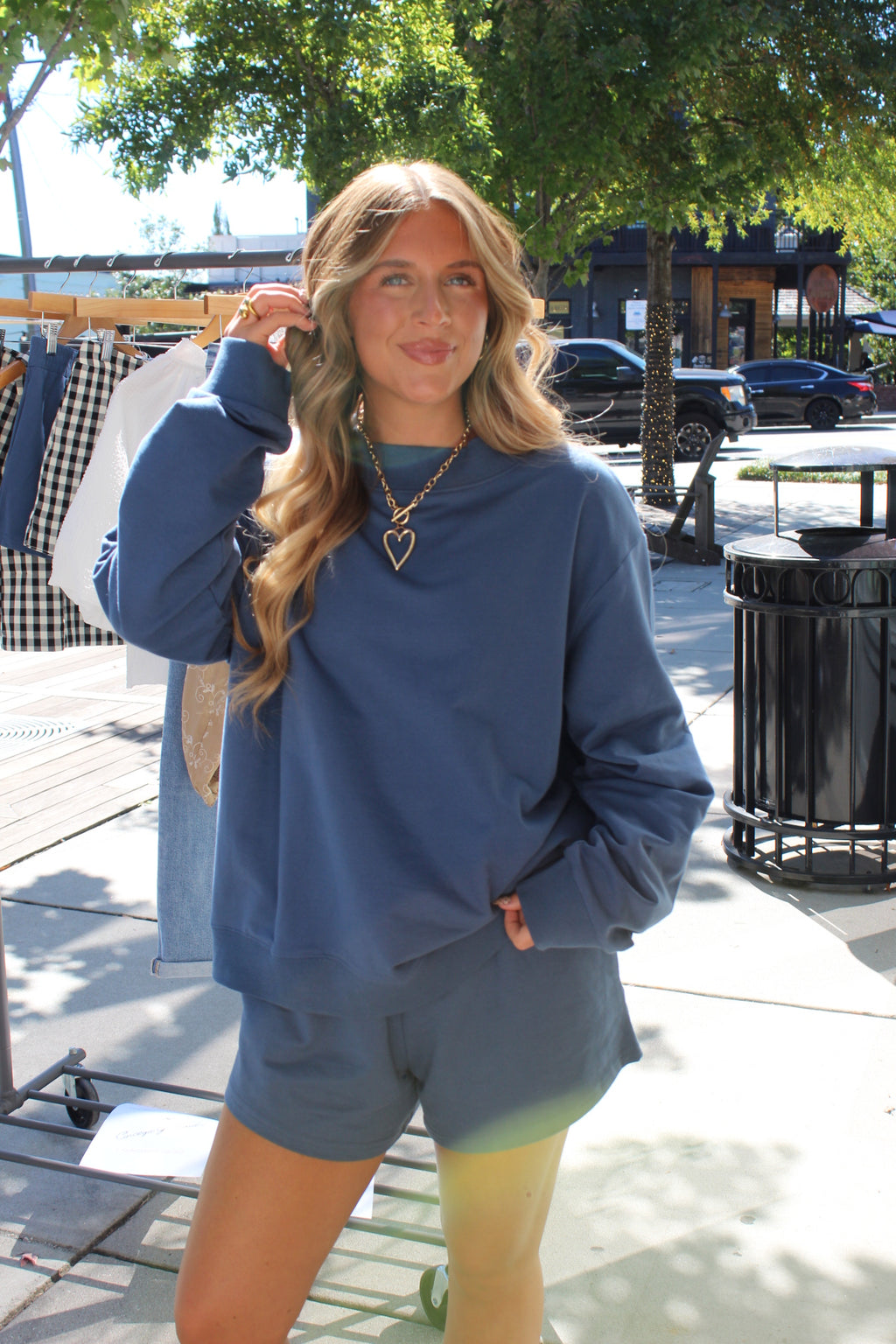 Cinceya Mockneck