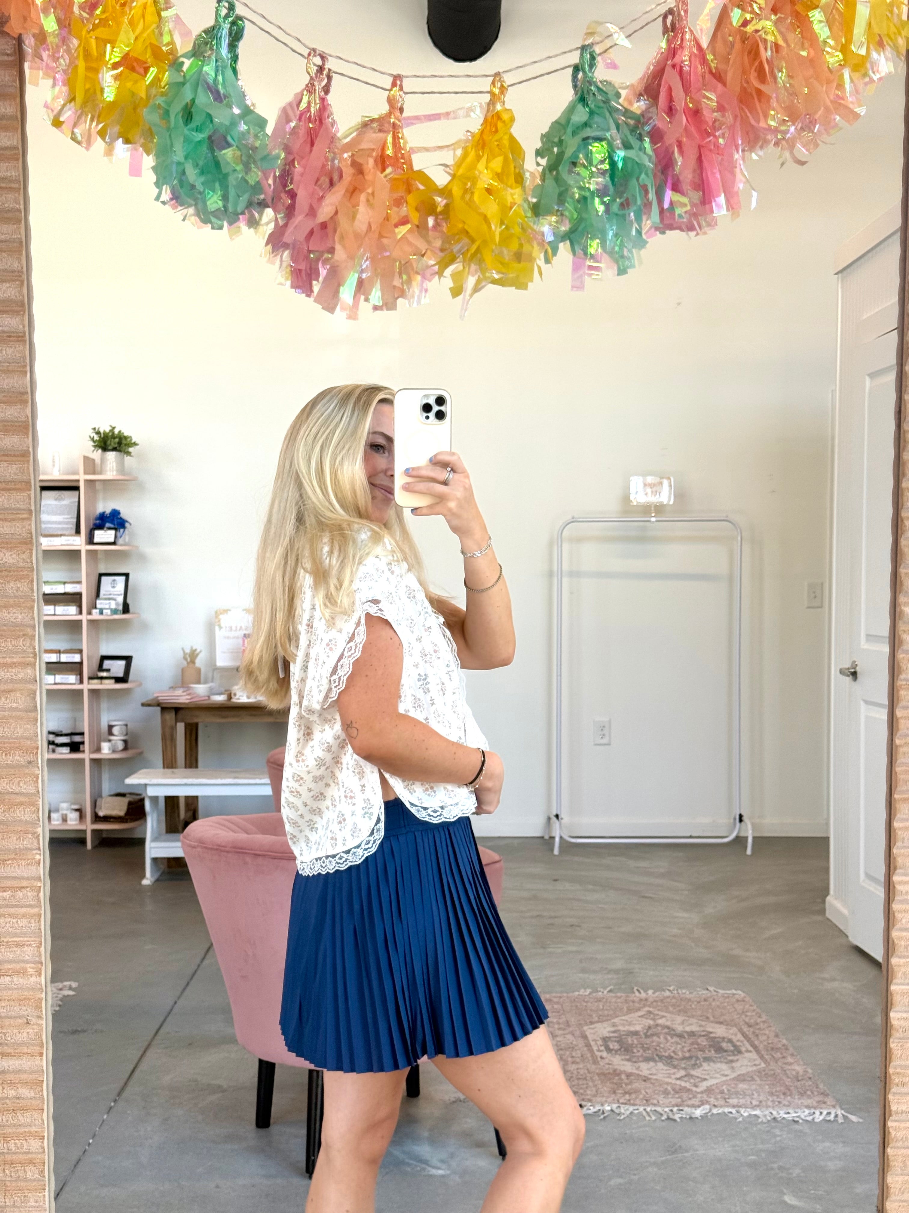 Romantic Stroll Blouse White