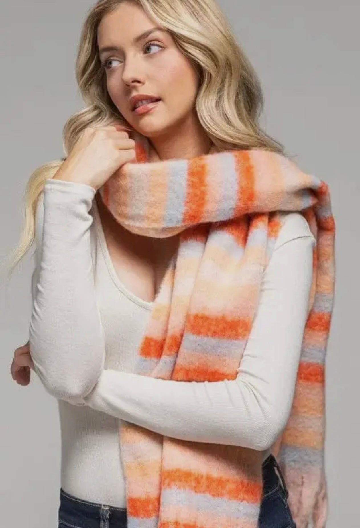 Rose Multi Woven Scard