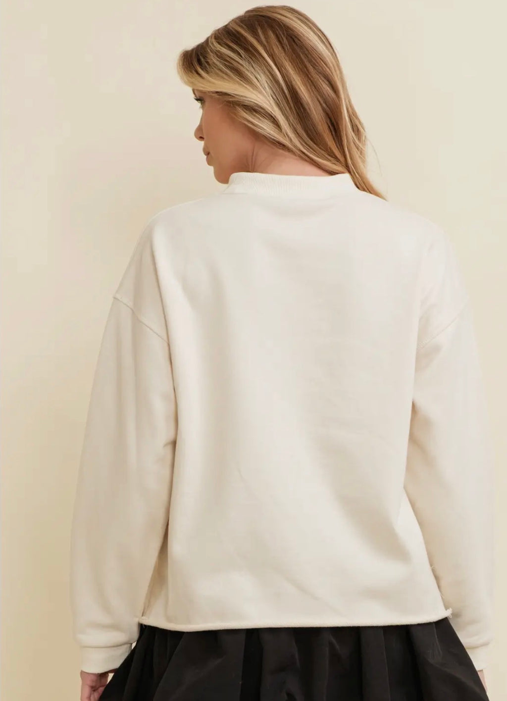 Between The Hedges Pullover