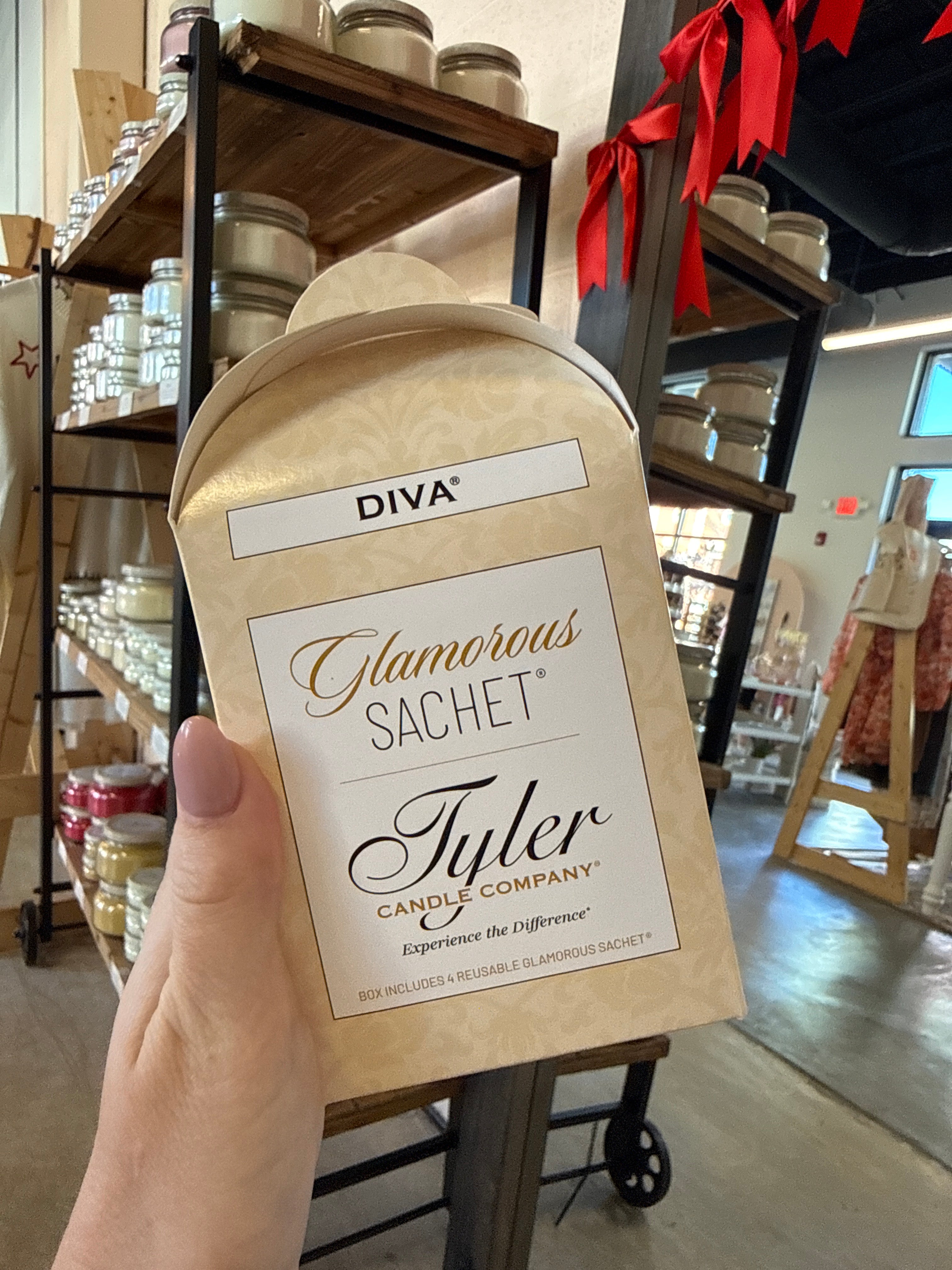 Glamorous Diva Sachet