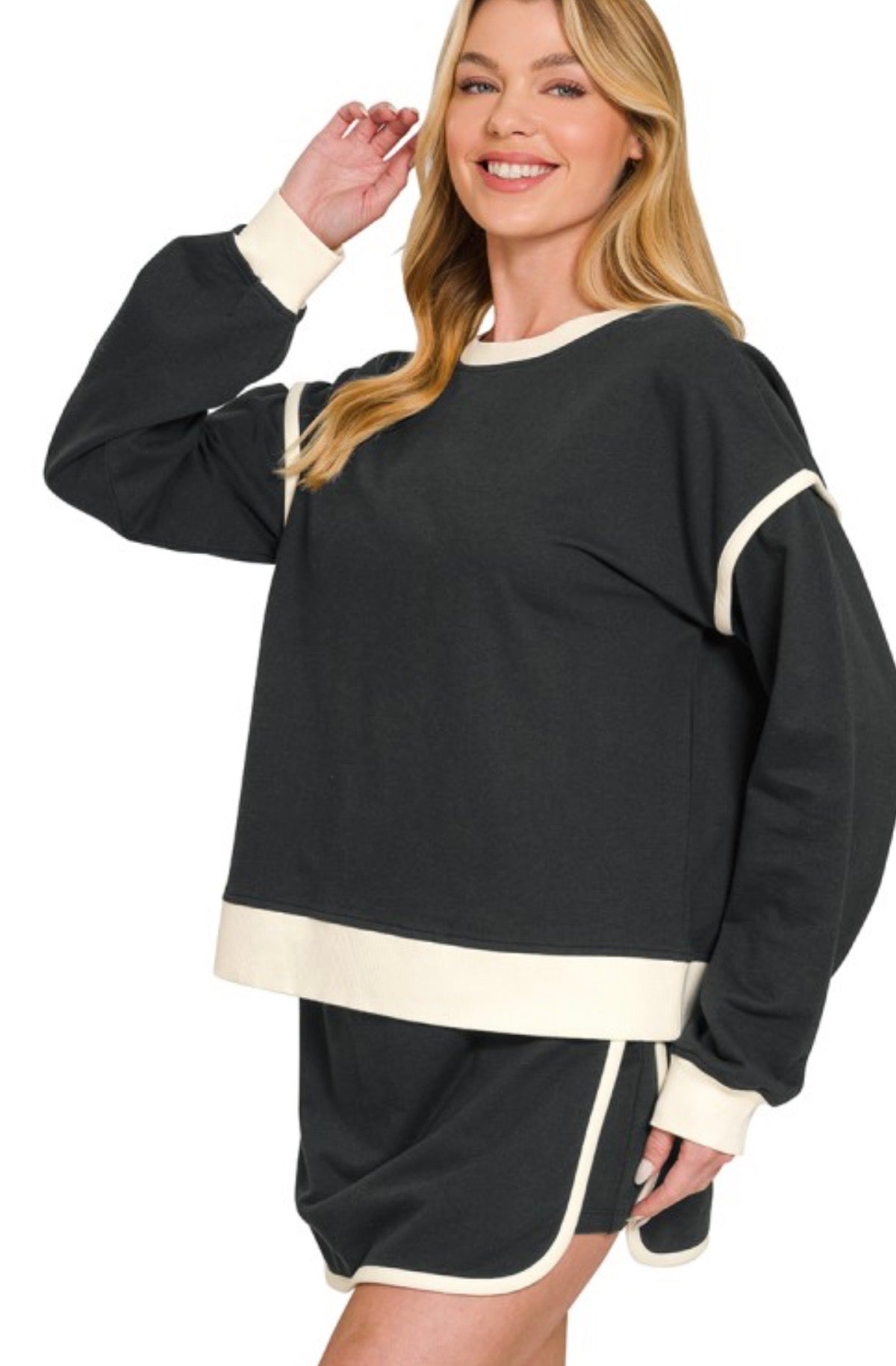 Ari Top Black