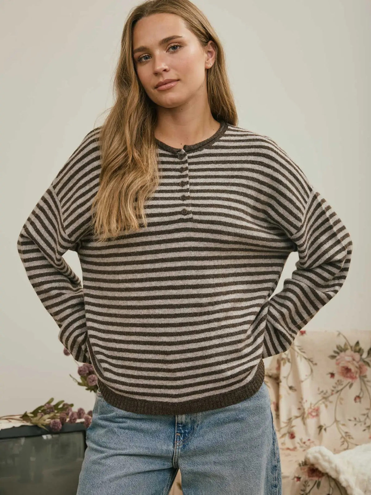 Riley Sweater - Brown